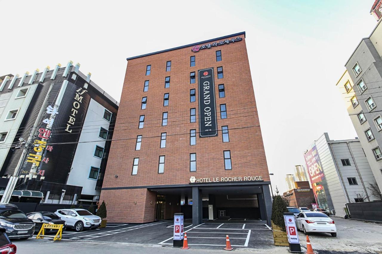 Lerocherrouge Hotel Chuncheon Zewnętrze zdjęcie